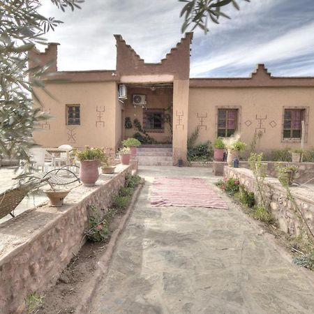 Maison Restaurant Amazigh Annex Ait Ougliff Buitenkant foto