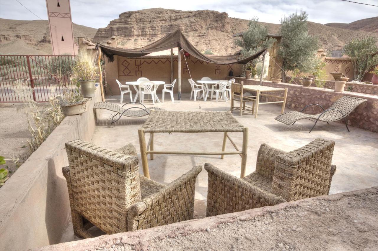 Maison Restaurant Amazigh Annex Ait Ougliff Buitenkant foto